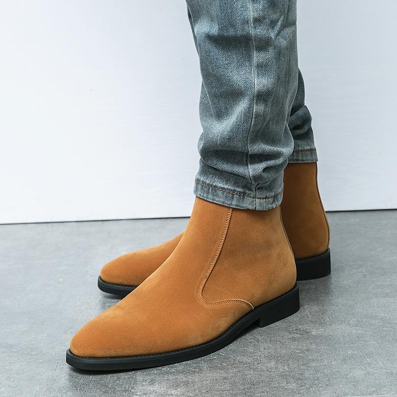 Fashion Winter Men Velvet Warm Chelsea Boots British High Top Cowboy Boots European and American Zipper Training Boots Men Sizes 38-46