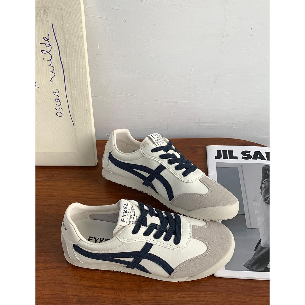 2025 spring and autumn great-looking women's shoes new German training shoes soft sole versatile casual board shoes super fire student sports shoes