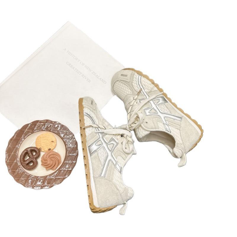 Comfortable mesh women's summer new round head thick sole thin breathable fashion casual sports shoes tide