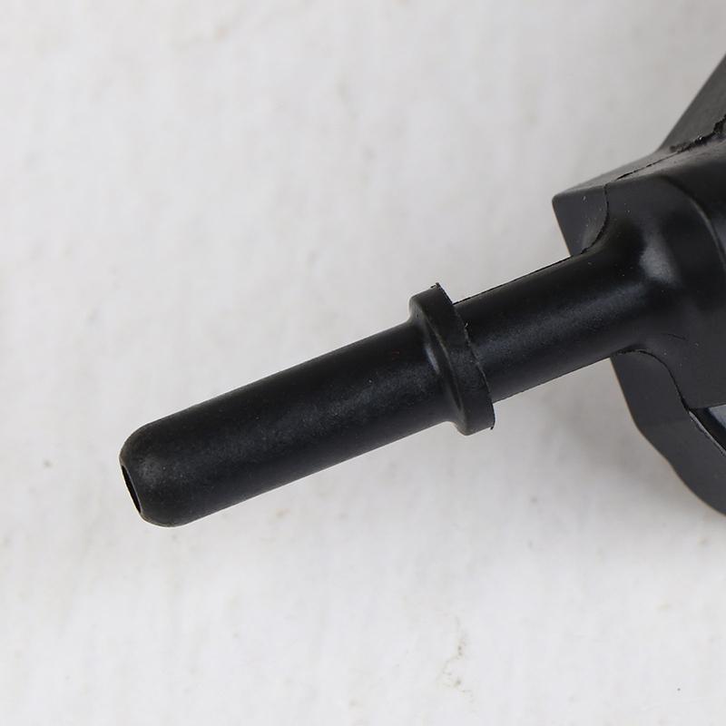 1Pcs Motorcycle Throttle Injector Mount Connector For Cbr150 Cbr150R 2010 2011 Motorcycle Accessories