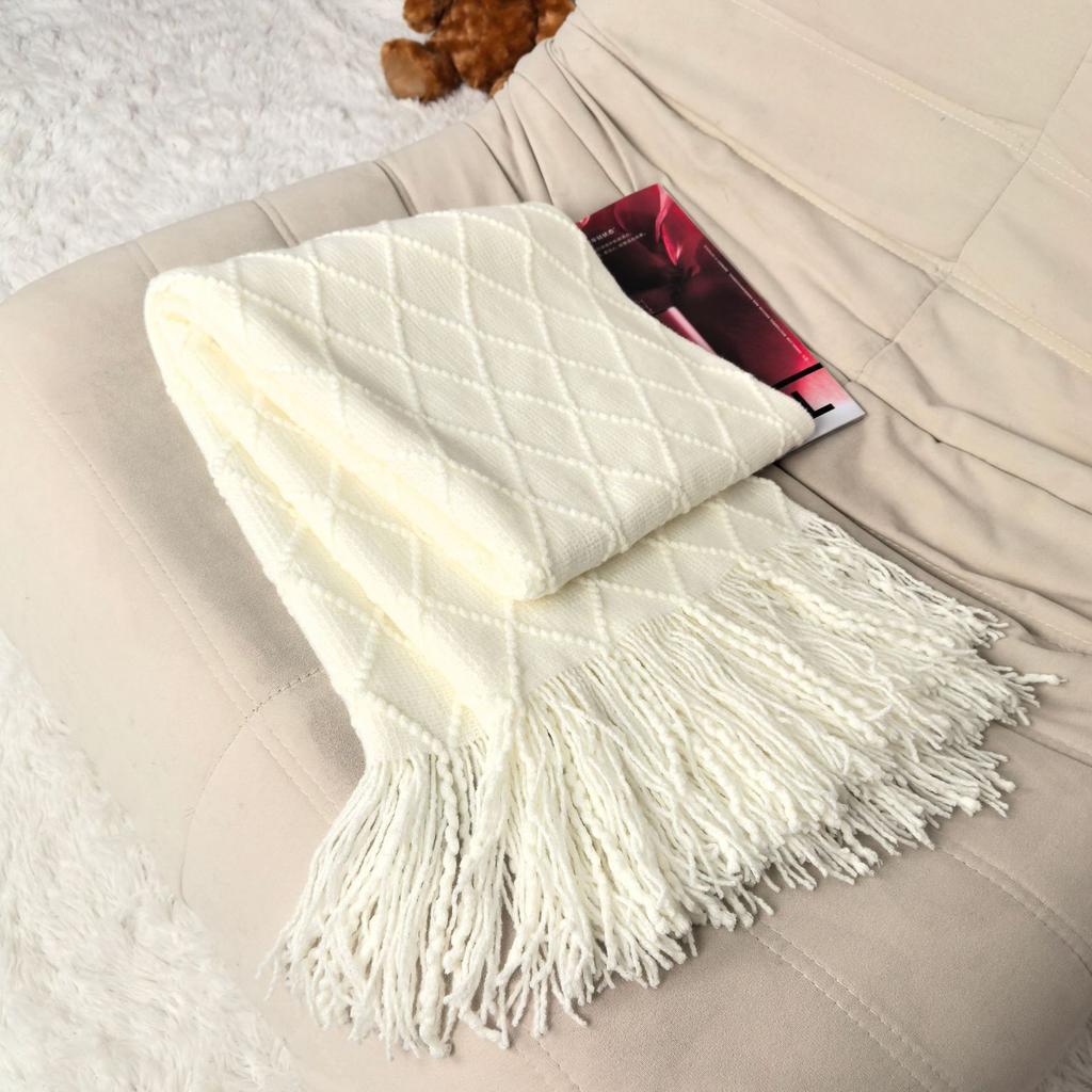 Luxury-lite Minimalist Natural Yoga Blanket Sofa Cushion Throw Blanket Air Conditioning Blanket Bed Cover