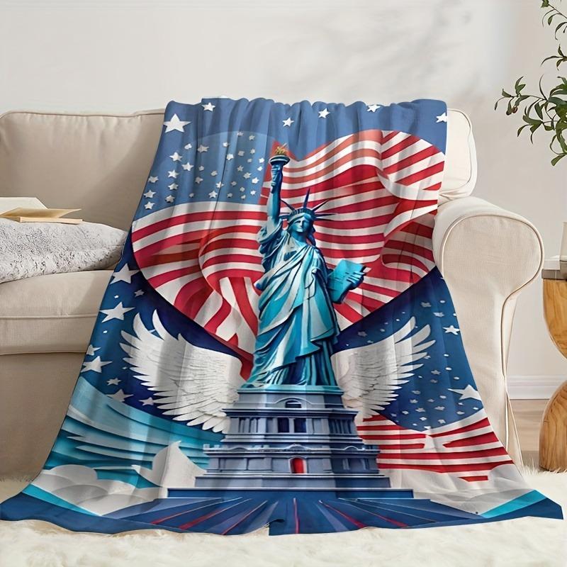 Statue of Liberty Flannel Blanket - Vintage Patriotic Design with American Flag & Stars All-Season Soft Warmth for Home Camping