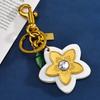 Style Flower Keychain For Handbags And Car Keys With Metal Plating For Gifts