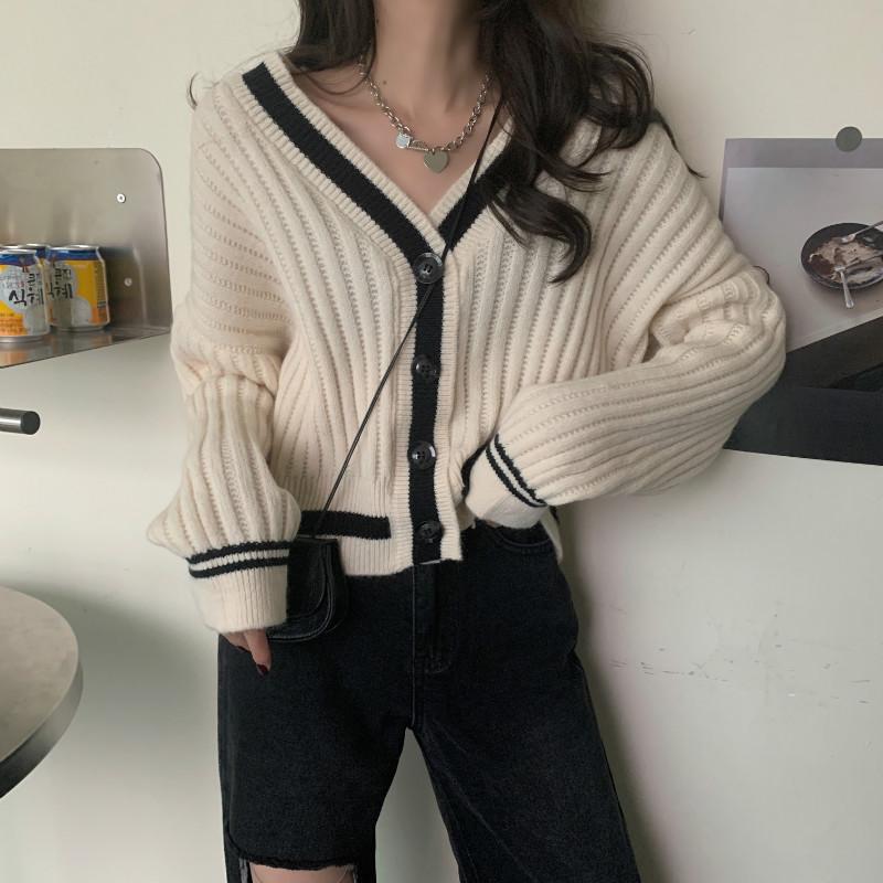 Early autumn new fashion loose and versatile V-neck contrast color long-sleeved knitted cardigan sweater top women's tide 6790#