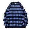 Stribet crewneck sweatshirt til mænd i polyesterstof til efterårets udendørsstil