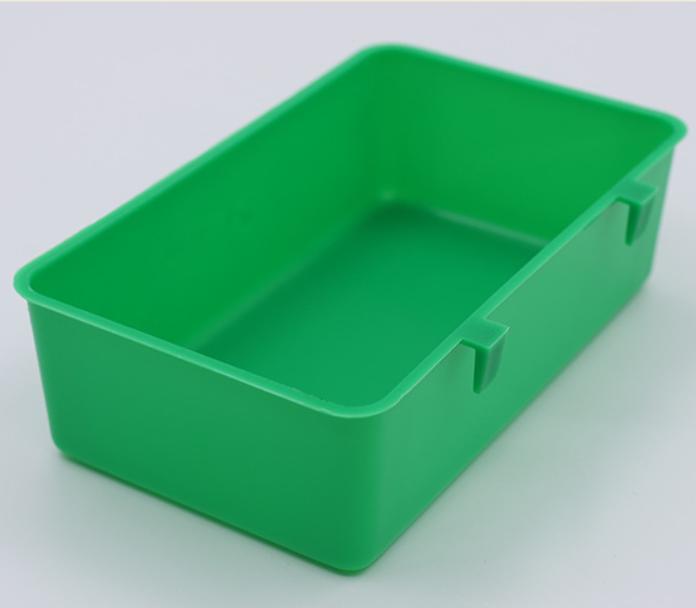 Bird Water Bath Tub Pet Bowl Parrots Parakeet Birdbath Cage Hanging Plastic Bird Pigeons Cage Water Food Feeder Bird Pet