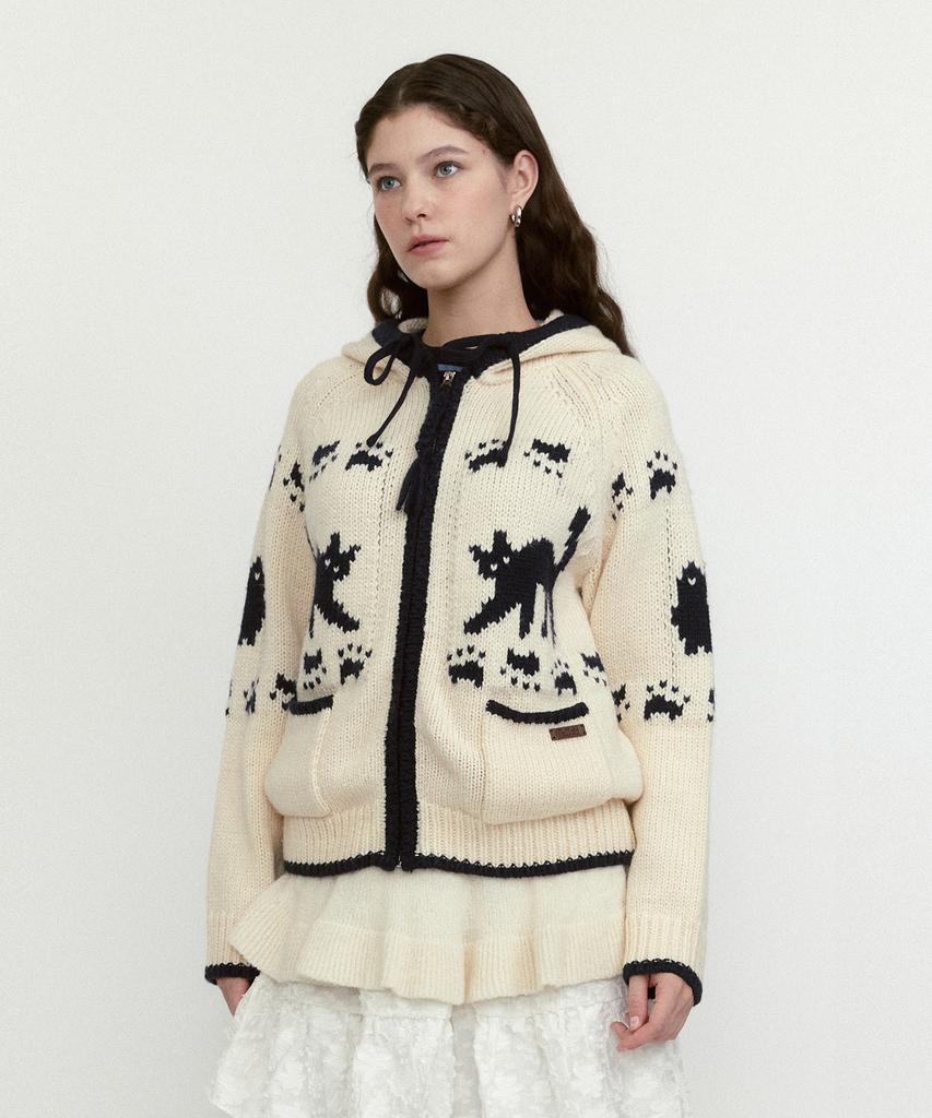 Fallett Cowichan Zip-Up Hoodie Ivory