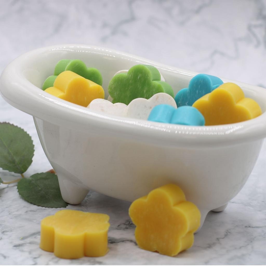 2x Guest Soaps Flower Shaped 10 Pack Spring Bouquet