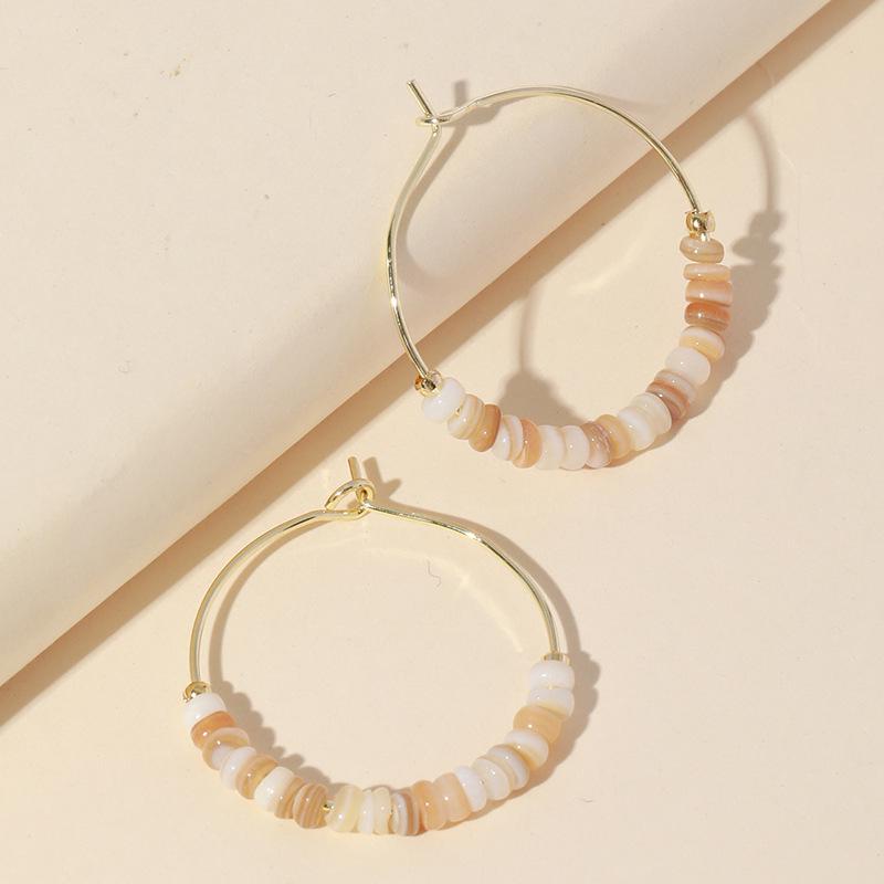 

Серьги-ракушки в стиле «Радужный богемный» с разноцветными рисовыми бусинами светло-желтого