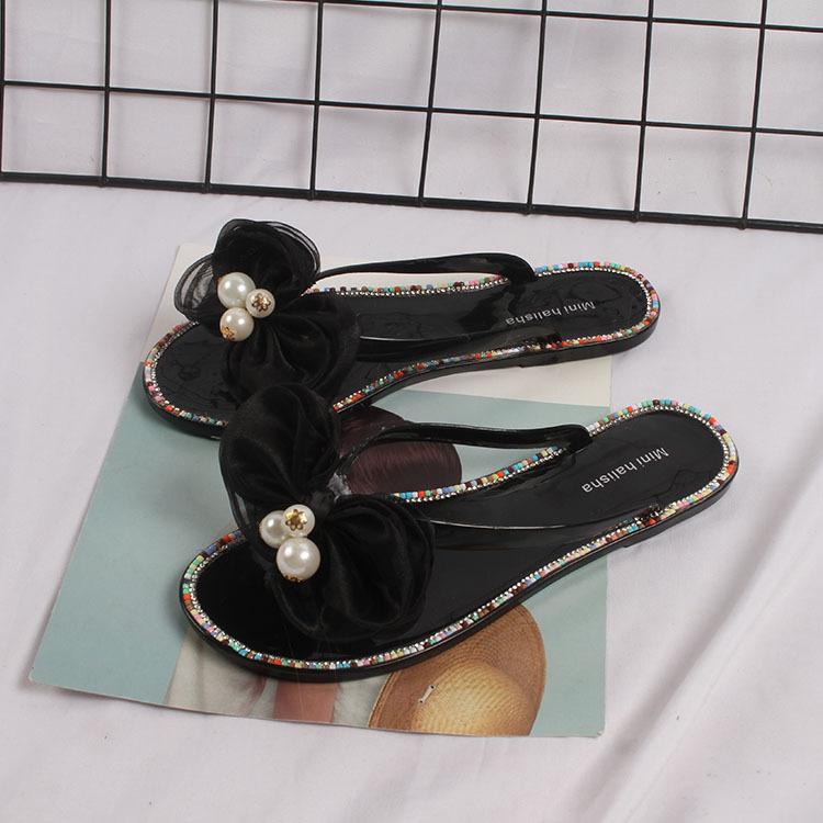 Ladies New Slippers Summer Flip Flops Outer Wear Colorful Diamond Butterfly Flat Bottom Beach Sandals Fashionable and Convenient