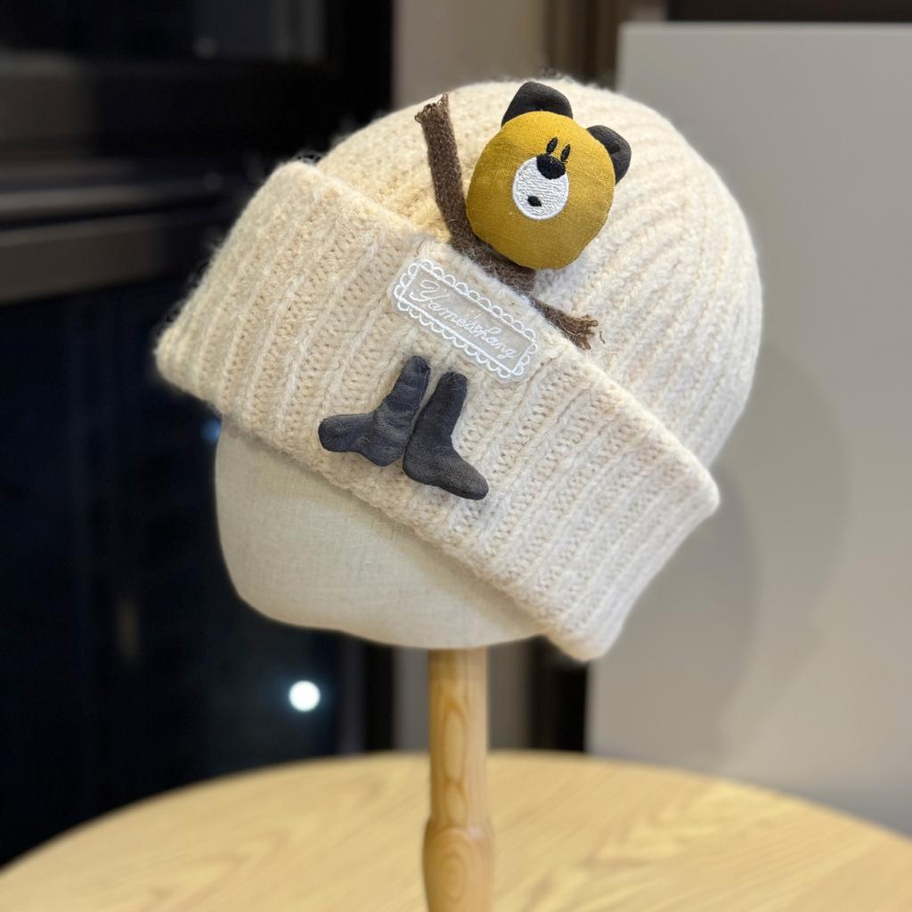 New Knitted Hat Female Cartoon Bear Winter Casual Warm Thickened Cute Ear Protection Hat Versatile Baotou Hat Trend
