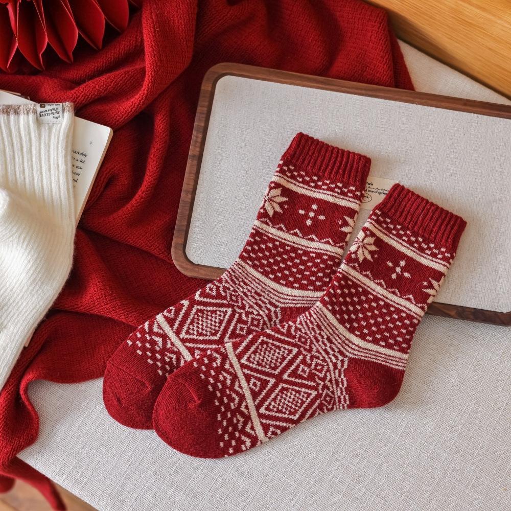New Year Red Socks for Children, Fair Island Vintage Christmas Mid-calf Socks, Winter Thick and Warm Wool Socks