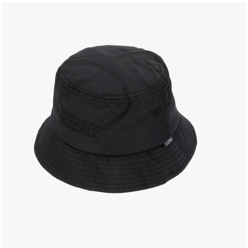 Maison Margiela Mm6 Logo Bucket Hat M35794