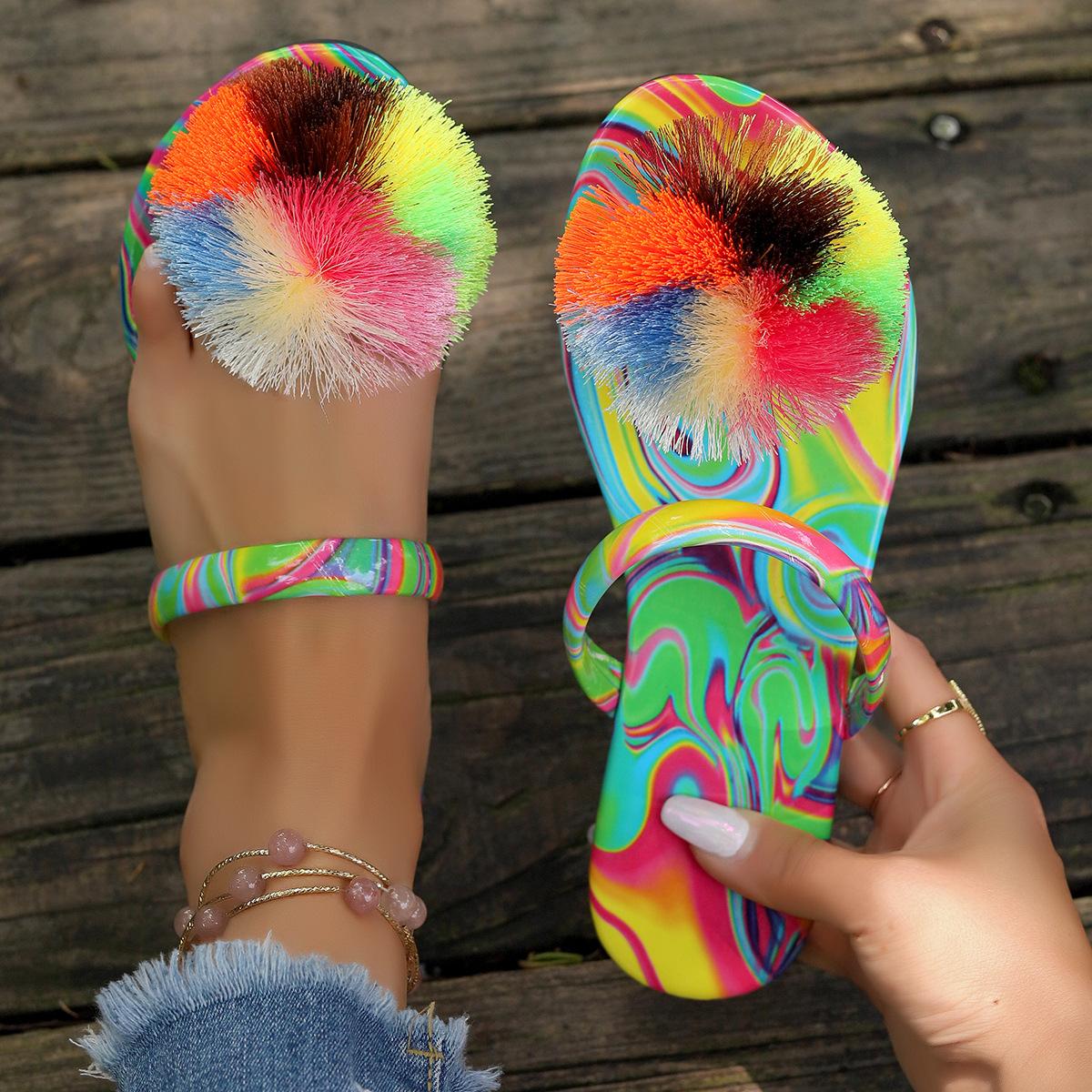 

2024 Летняя мода Hairball Верхняя одежда Плоские модные тапочки Женские повседневные пляжные туфли конфетного цвета Домашняя универсальная удобная обувь 43 разноцветный