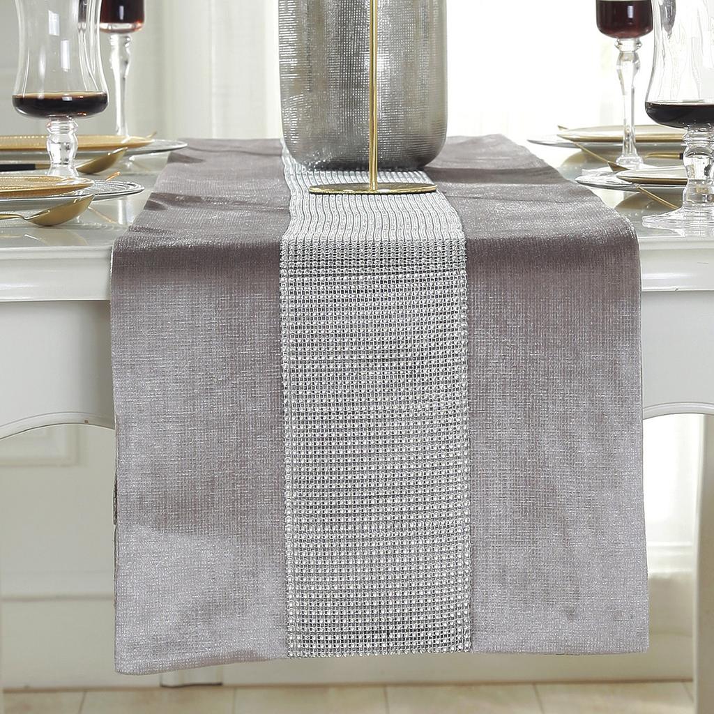 Premium Full Diamond Luxury Embroidered Table Runner Modern European Jacquard Table Runner Modern Style Sparkling Accessories,