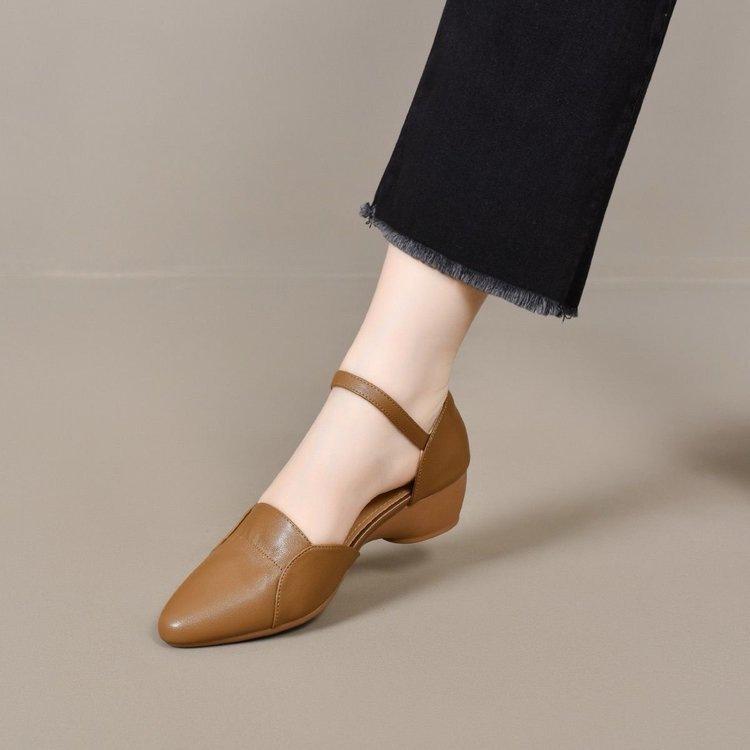 French bag head sandals thick heel new summer pointed retro soft leather summer cool leather shoes