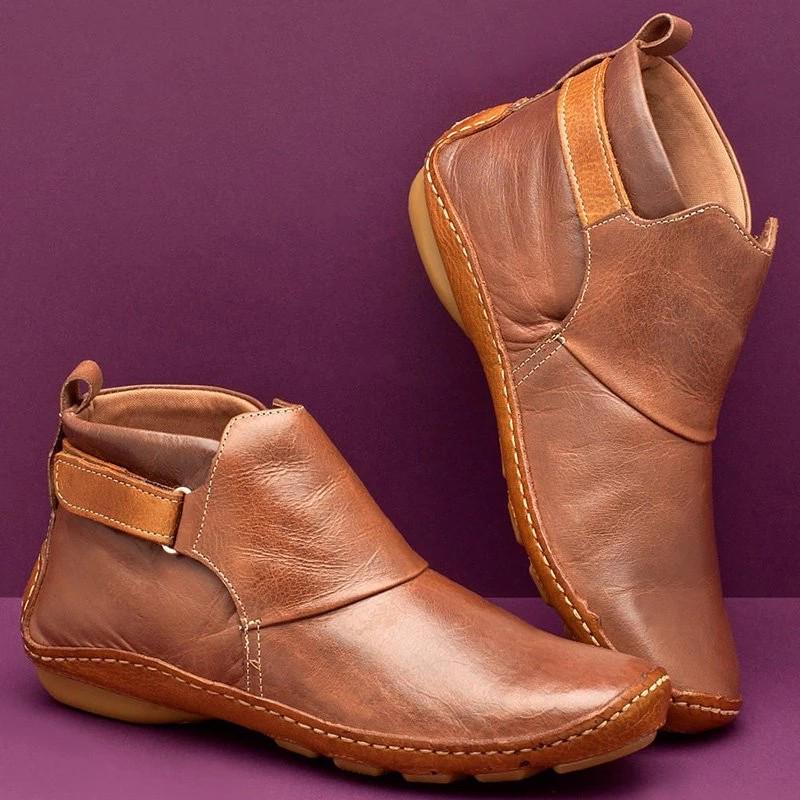 Women's Pointed Toe Leather Pull-on Casual Boots, Low Heel, Warm and Stylish.