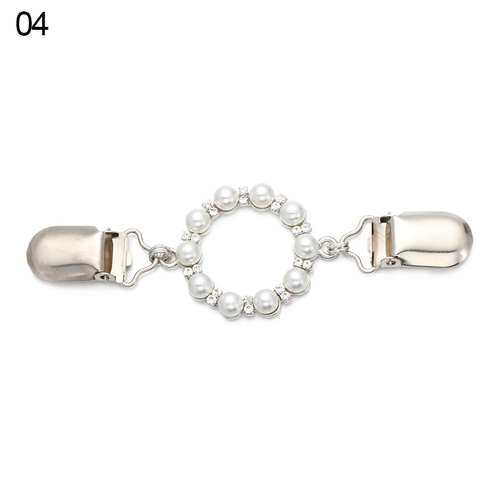 1PC Vintage Shawl Brooch Rhinestone Flower Patterns Duck Clip Clasps Cardigan Sweater Scarf Blouse Collar Clips Pins For Ladies