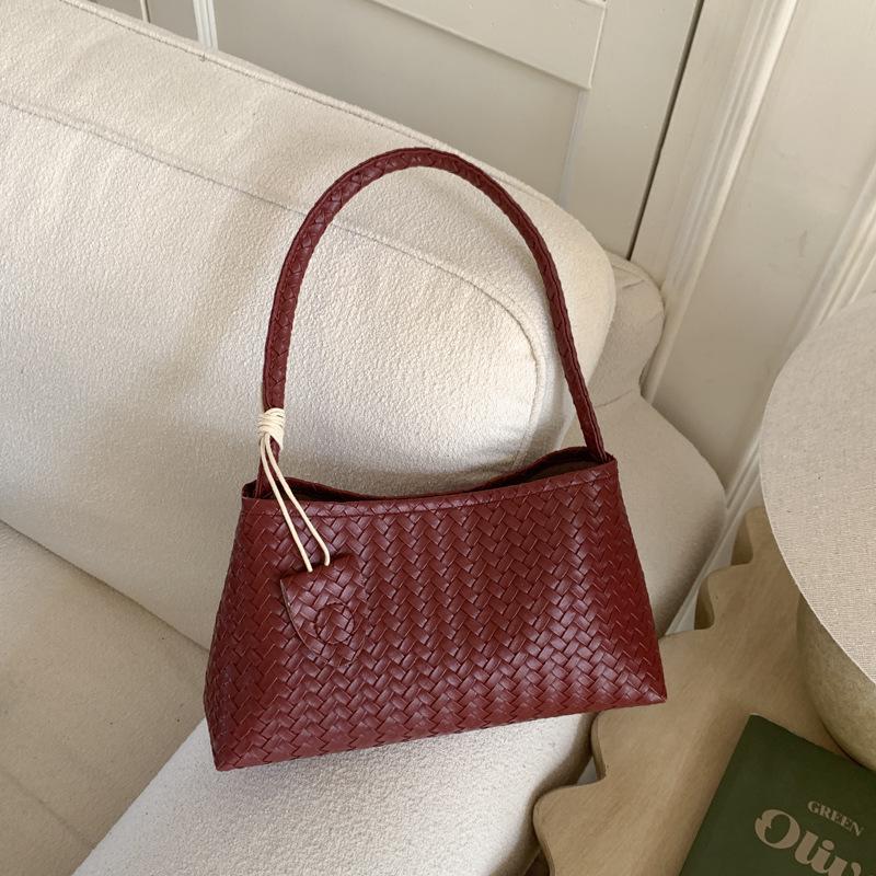Korean Niche Woven Underarm Bag for Women 2025 - Stylish, Large Capacity, Handheld Mother-Child Shoulder Bag