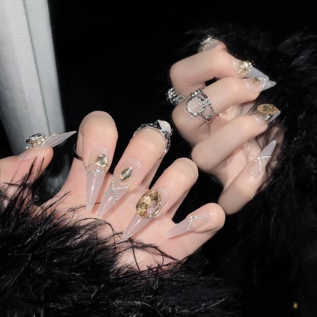 Handmade Long Stiletto Press On Nails Reusable Butterfly Diamond Decor Full Cover Artificial False Nails