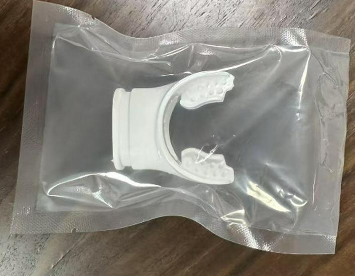 Full Dry Snorkeling Set: Diving Mask with PVC Silicone Snorkel Mouthpiece