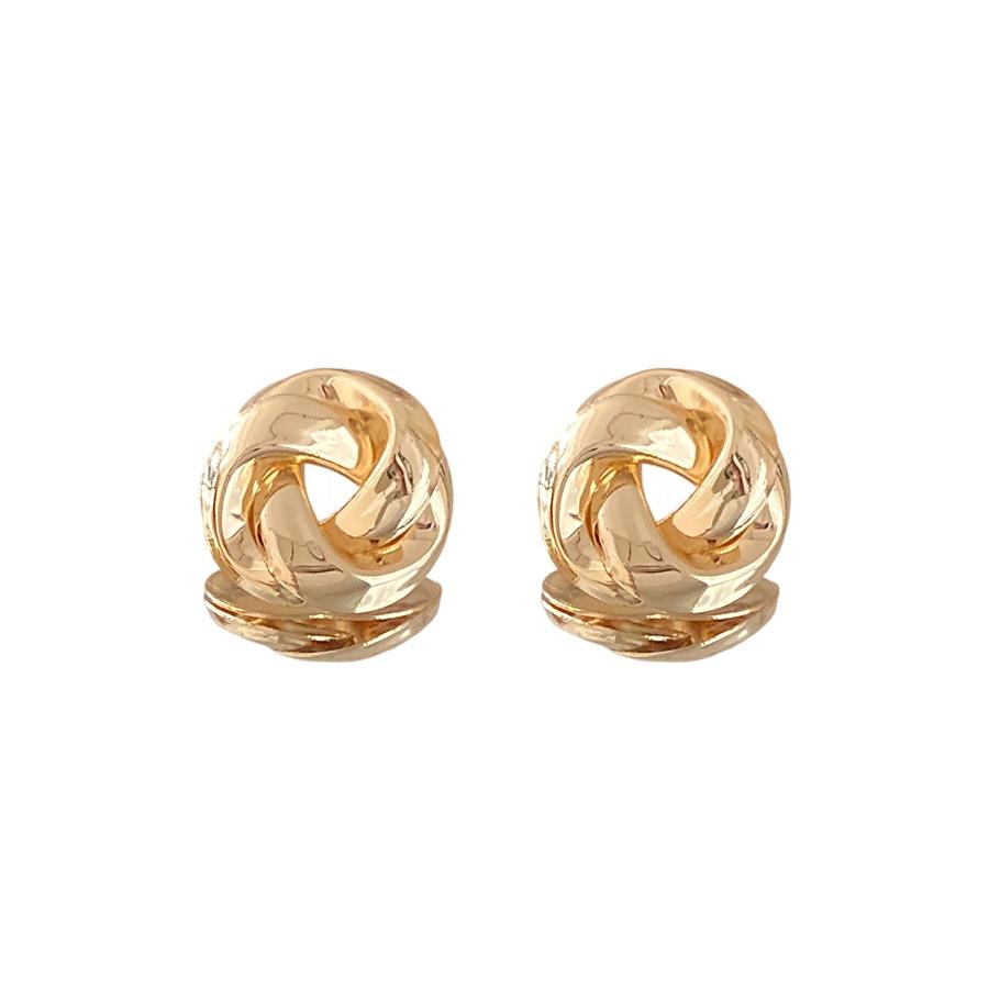 Steel needle metal rose winding stud earrings French retro elegant simple versatile earrings light luxury high-end earrings