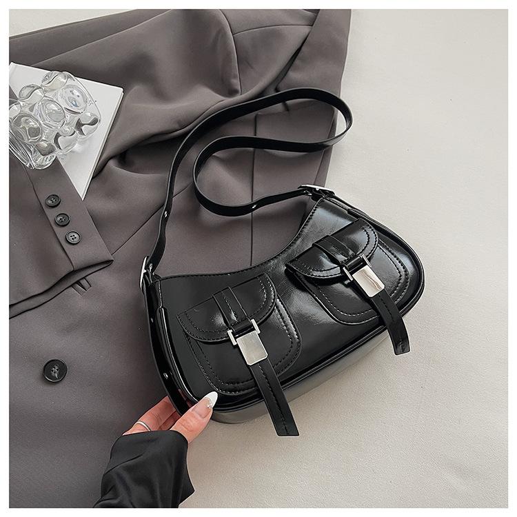 

Women s bag one-shoulder high-end sense 2025 new motorcycle-style bag dumpling bag niche design high-end crossbody bag bag for women чёрный