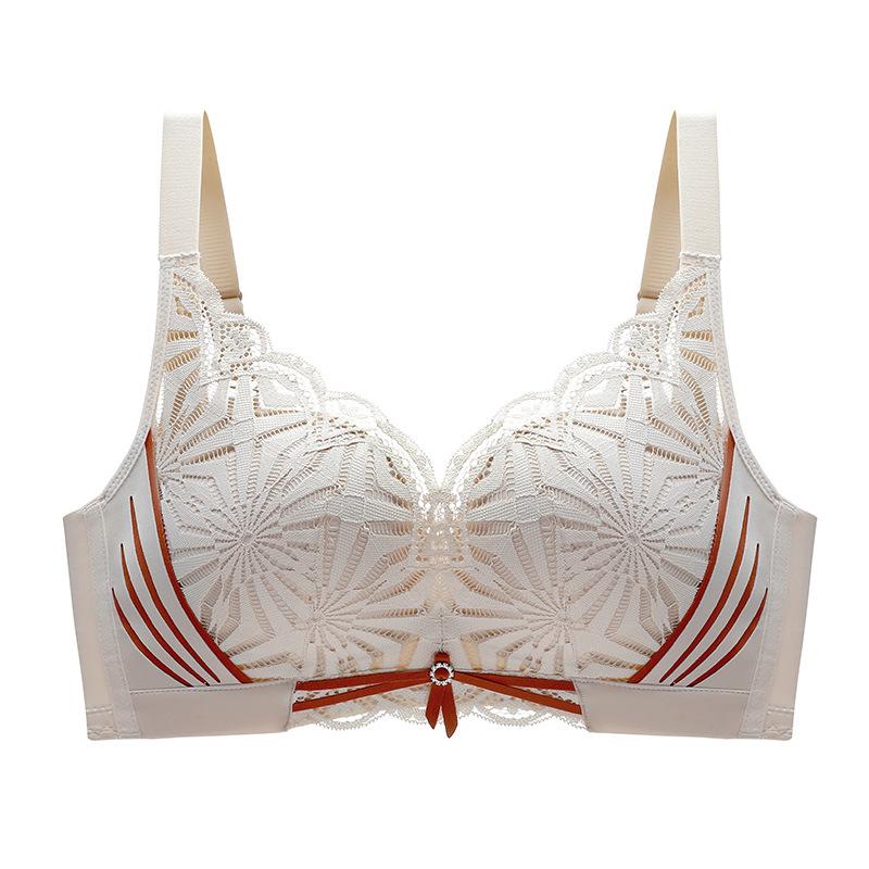 Silk Lingerie for Women Without Steel Rings Gathered and Gathered with Complementary Breasts Anti Sagging Adjustable Lace Latex Bra