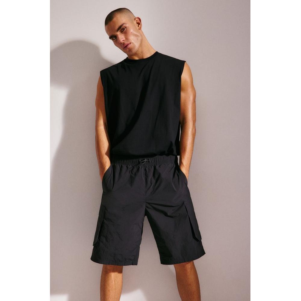 

Шорты карго HM черные