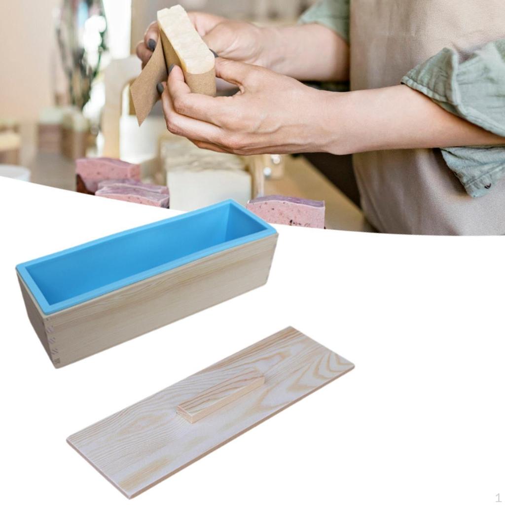 Rechteckige handgemachte Seifengussform mit Holzkiste und Deckel für Kerzen Selbstgemacht
