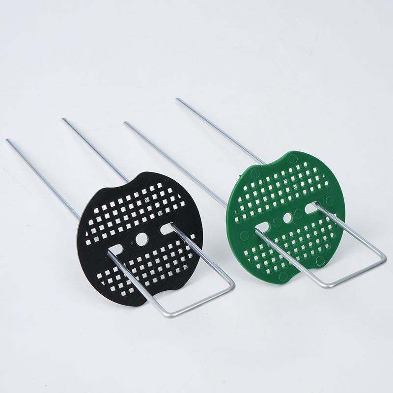 Verdickte U-förmige Erdnägel zur Unkrautbekämpfung und zum Schutz von Rasensämlingen