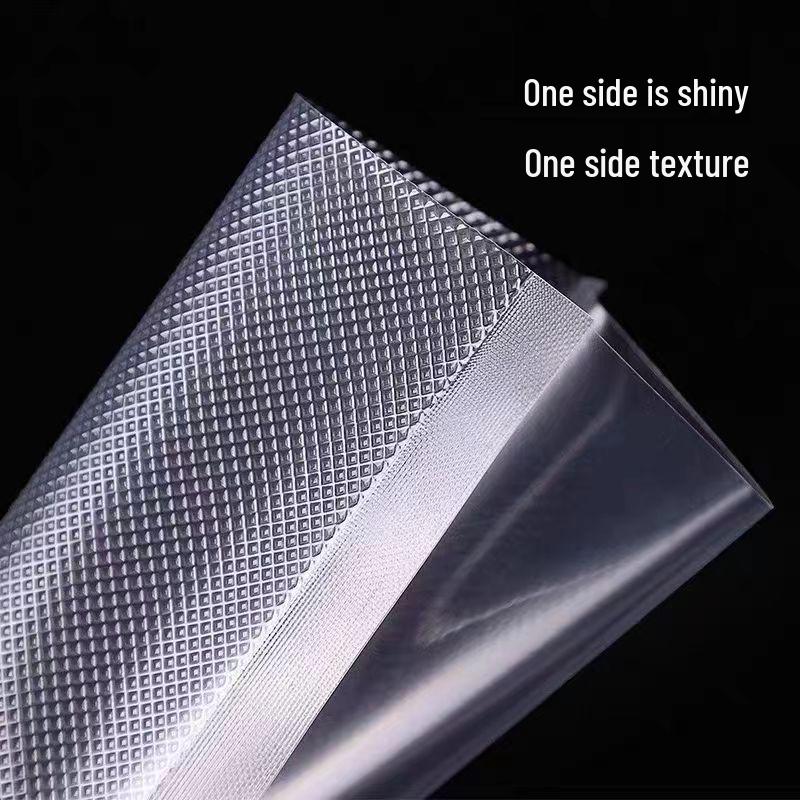 Household Vacuum Sealer for Food Preservation with Textured Vacuum Bags