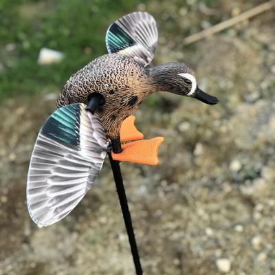 Electric Flying Duck Decoy Smooth Motion for Balcony Orchard Barn