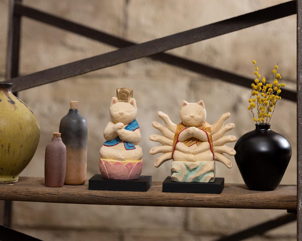 Cat Buddha Kannon deity of the Year of the Prototype supervised by Butsuya Sakai Guardian deity of the Zodiac Figurine Thousand-Armed (Guardian Rat) -