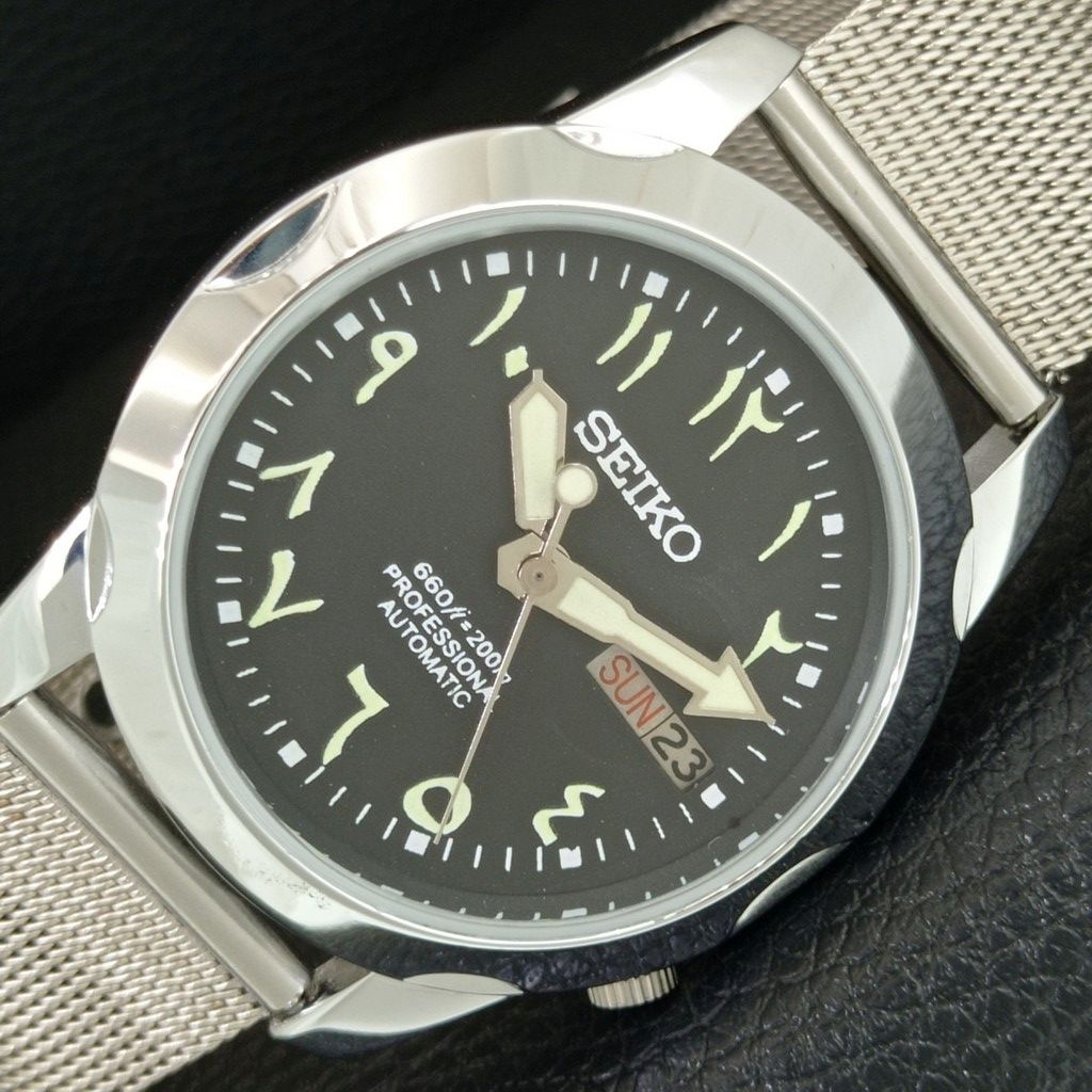 SEIKO 5 AUTOMATIC VINTAGE ОТРЕСТАВРИРОВАННЫЕ ЯПОНСКИЕ МУЖСКИЕ ЧАСЫ С ЧЕРНЫМ ЦИФЕРБЛАТОМ a446397-1 gray
