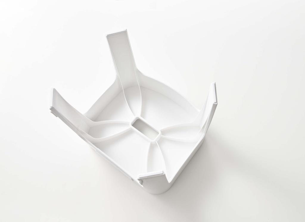 Yamazaki Magnetic Bath Chair SH25 White Tower 6925