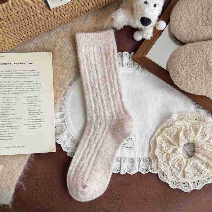 

Solid Color Stacked Socks, Medium Socks, Socks, Stockings, Socks, Warmth, Thickened Coarse Needle Twist Wool Socks One size брудно-білий