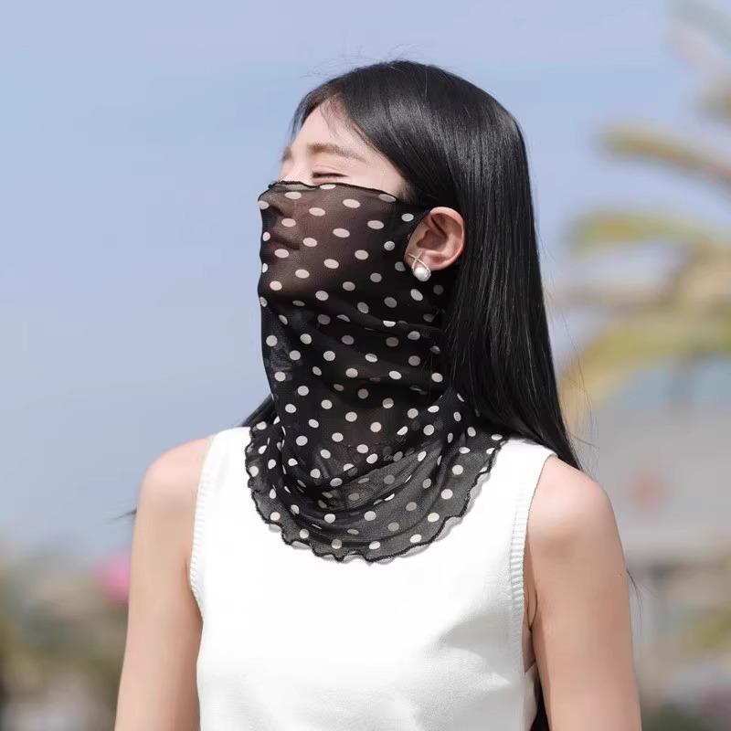 Sunscreen Veil Ice Silk UV-Protection Face Scarf for Women - Breathable, Thin, and Neck Gaiter Style for Summer