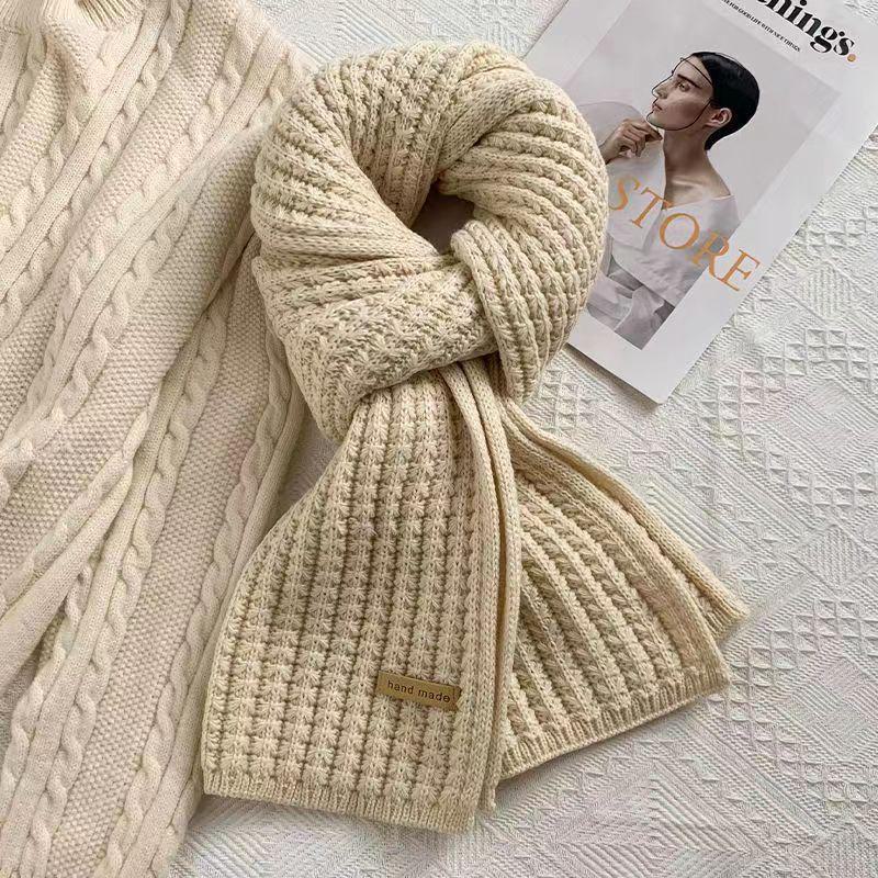 

Женский шарф из красной корейской шерсти 2024 года класса люкс — универсальный подарок на зимний Новый год покинуть белый