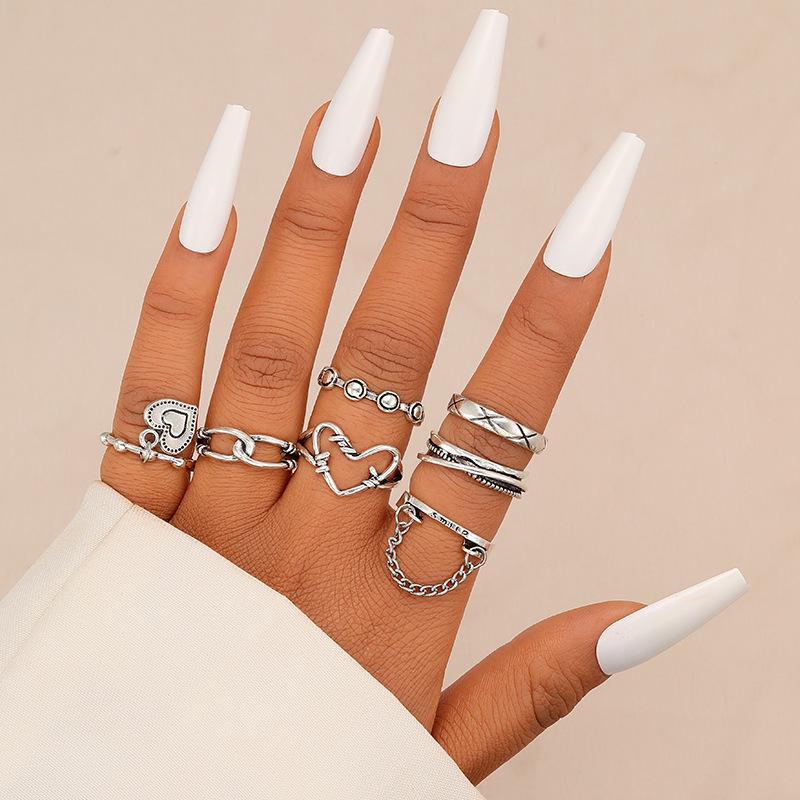Vintage Hollow Butterfly Heart Ring Set for Women