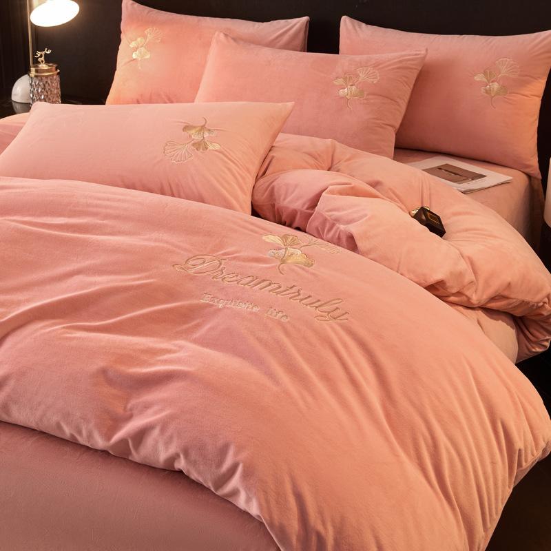 Thickened Milk Fleece Four-Piece Set, Coral Double-Sided Fleece Embroidered Crystal Fleece Quilt Cover, Bed Sheet, Bed Hat Three-Piece Set