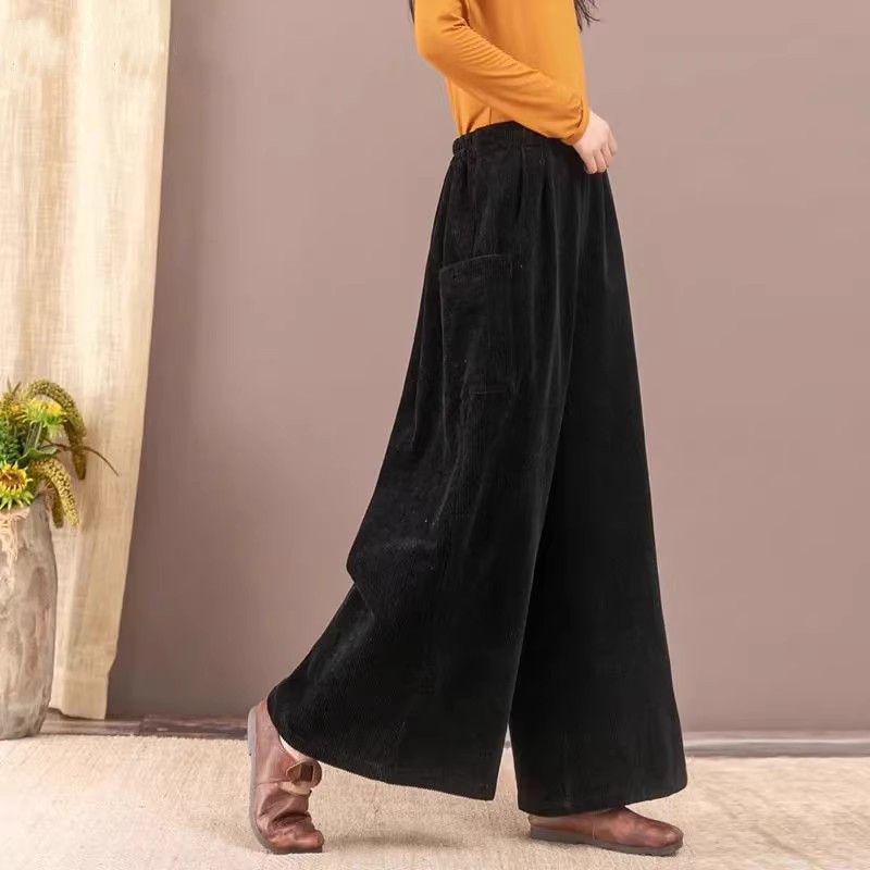 

Bargain Retro Corduroy Wide-Leg Pants for Women - Autumn & Winter Plus Velvet, Thick Loose Fit, Drape Style, Casual Long Pants M [95-115 lbs]