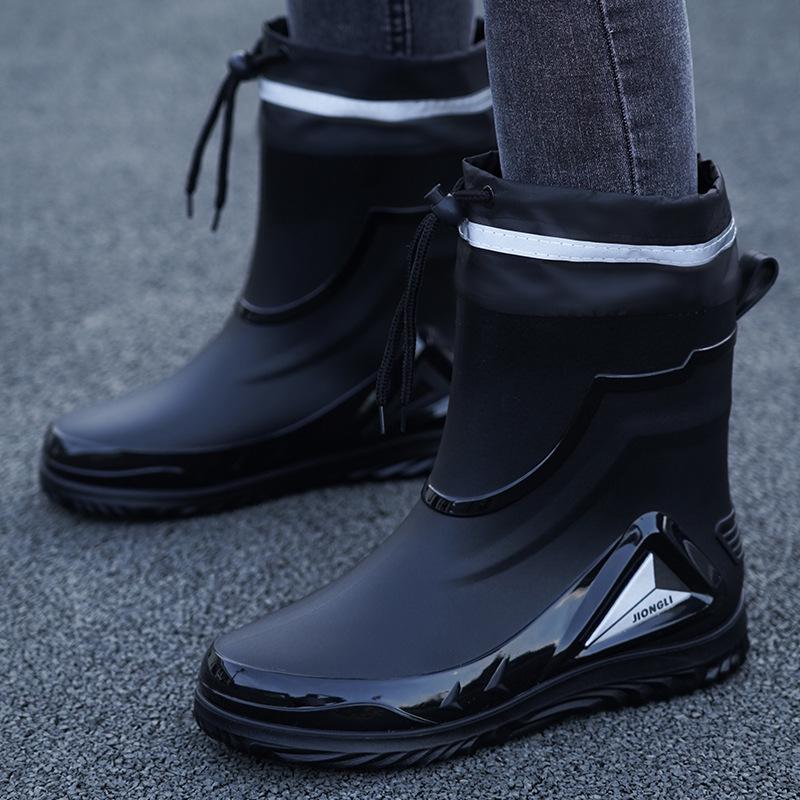 Ankle Height Lace-up Rubber Rain Boots with Fleece Lining and Non-Slip Sole