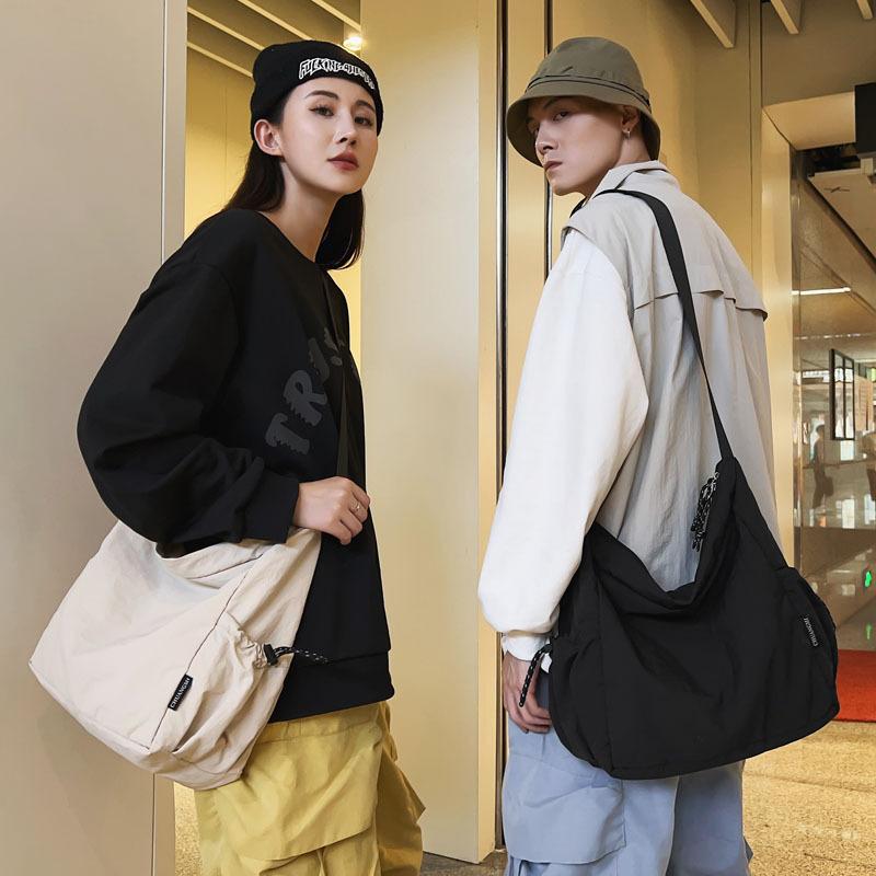 Crossbody Bags Men Solid Color Large Capacity Hobos Unisex Harajuku Japanese Style Nyl Waterproof Travel Shoulder Zipper Purse
