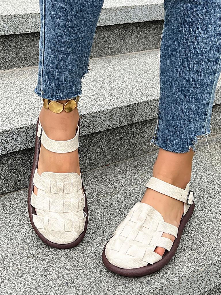 Fashion New Summer Shoes Women Strap Beach Sandals Gladistor Style Flat Heels Shoes Casual Sneakers Female Ladies Sandals 35-40