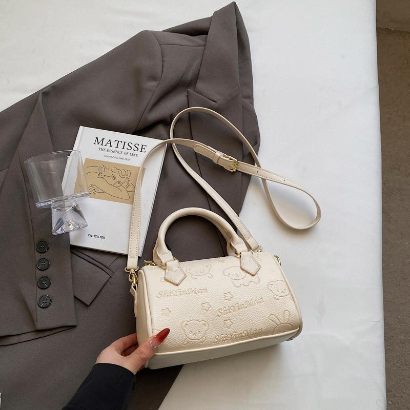 Premium Texture Small Bag Women's 2025 New Summer Popular Versatile Messenger Bag Fashion Super Fire Portable Pillow Bag