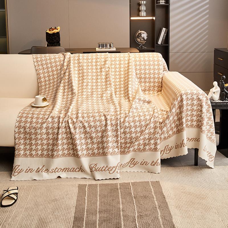 Letnia Mata z Jedwabiu Lodowego Letnia Mata Pokrowiec na Sofę Ręcznik Cztery Pory Roku Uniwersalna Letnia Chłodna Lekka Luksusowa Wysokiej Klasy Poduszka