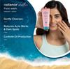 Aqualogica Radiance+ Smoothie Gesichtsreiniger 100 ml Sanfter Schaumreiniger für tägliches Strahlen, glatte Textur und ausgewogene Feuchtigkeit