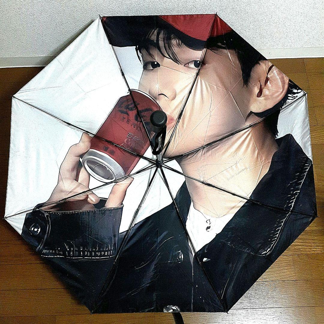 

[Б/У] Складной зонт BTS с надписью Tae внутри