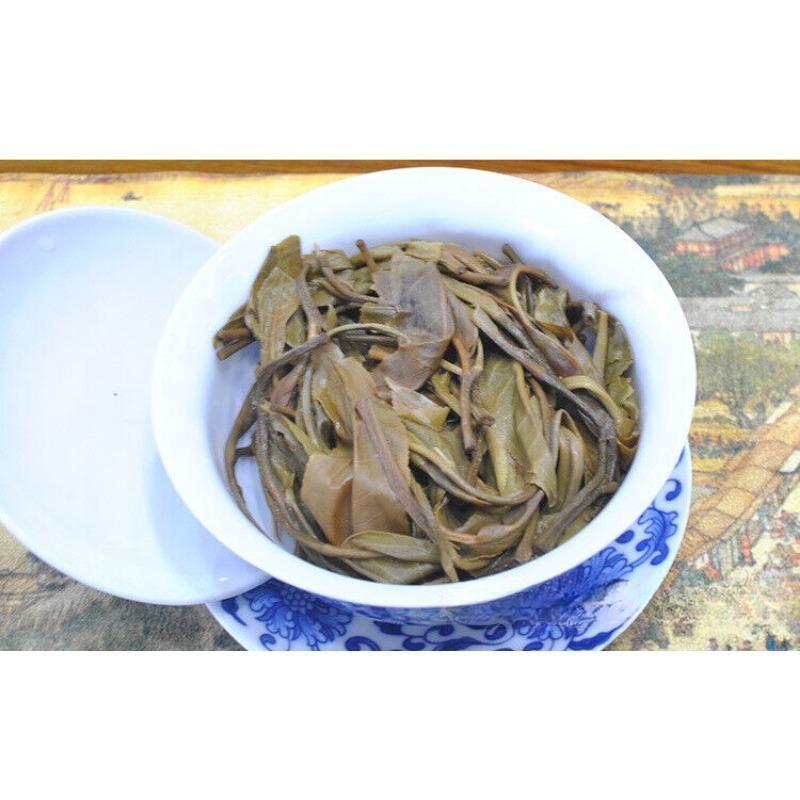 357g Yunnan Pu'er Tea Cake Lao Banzhang Ancient Tree Pu'er Tea Raw Tea Cake